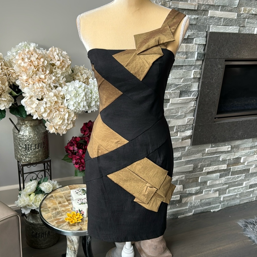 Cache Party/Cocktail/Prom Dress. Size 6.